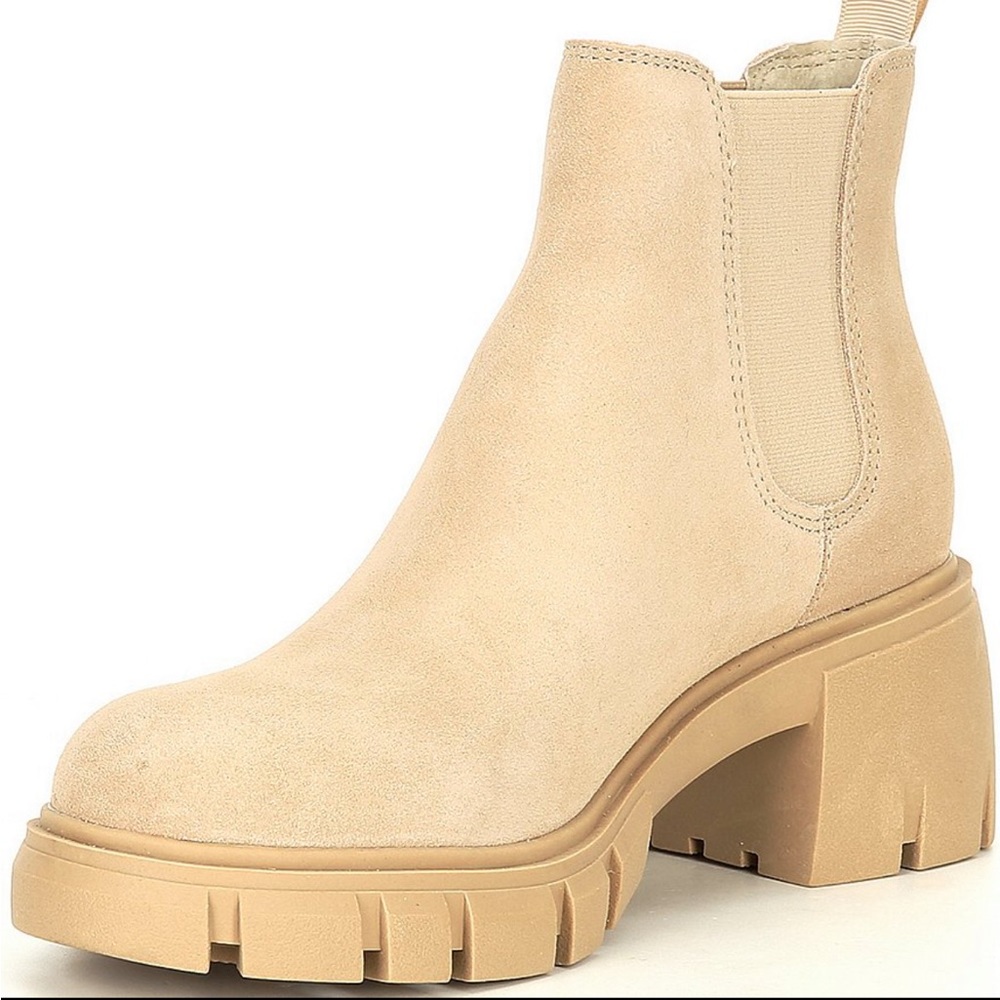 Steve Madden sand bootie